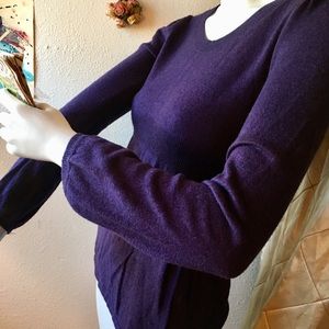 💍 Banana Republic Merino Blend Sweetheart Sweater